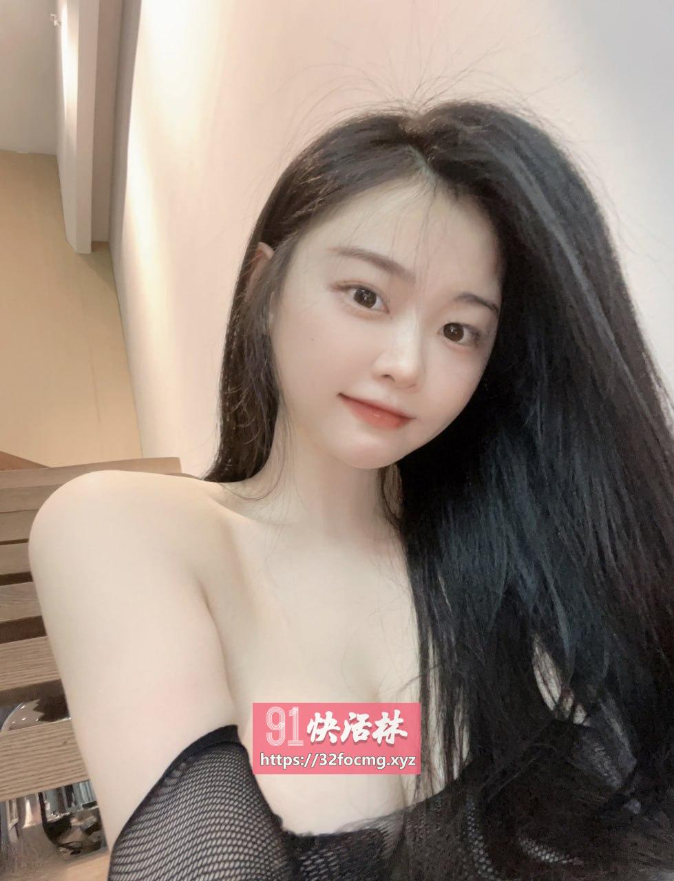 肥美36D御姐