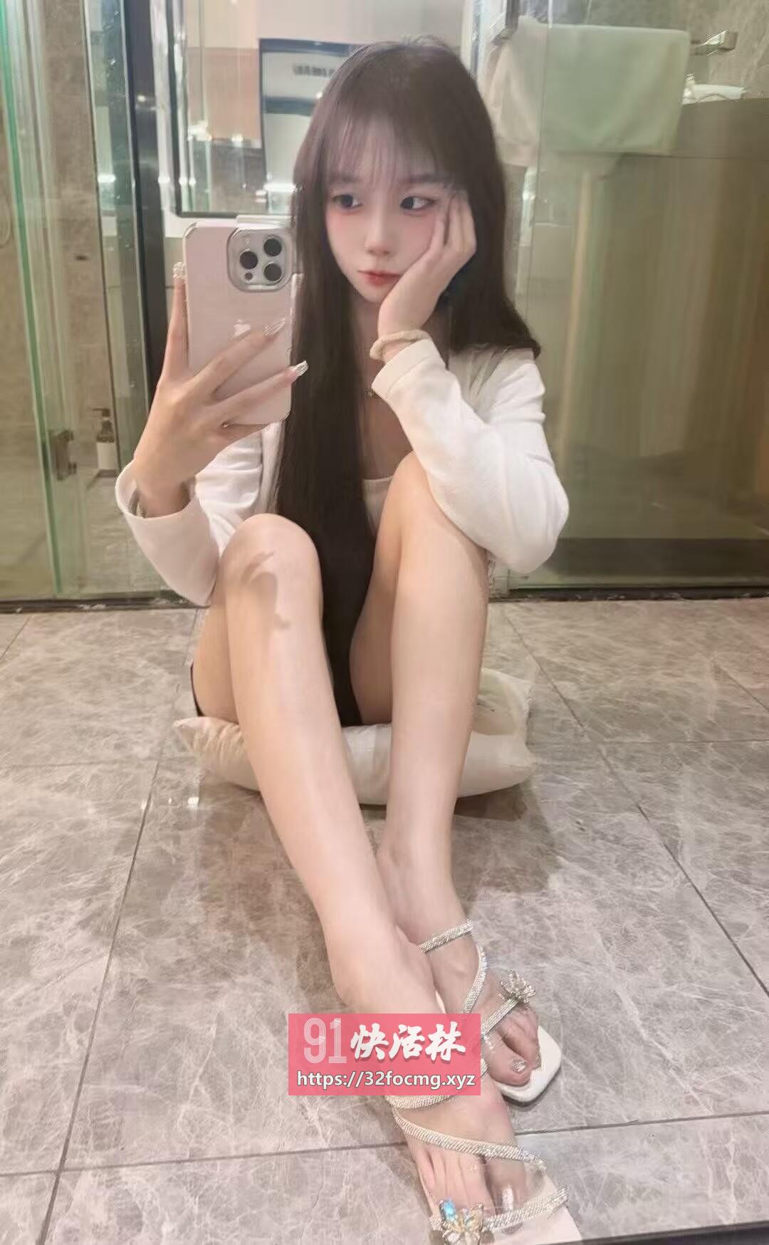 朝阳娇小妩媚小妖精