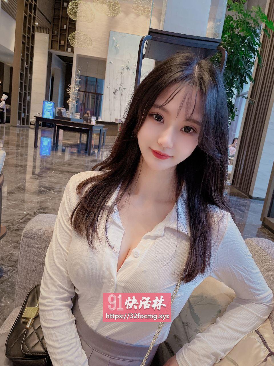 渝北胸大水多的嫩妹