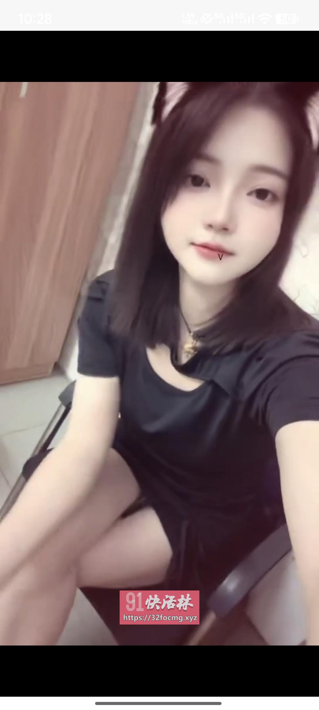 性感嫩妹