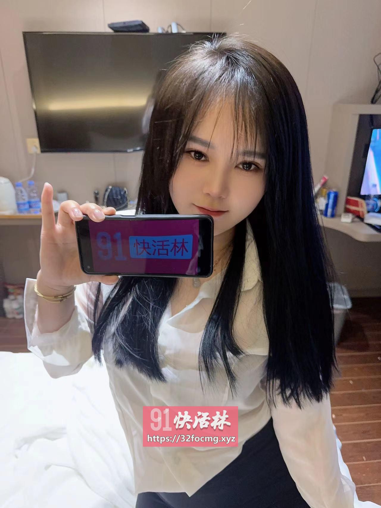 00后姑娘奶糖