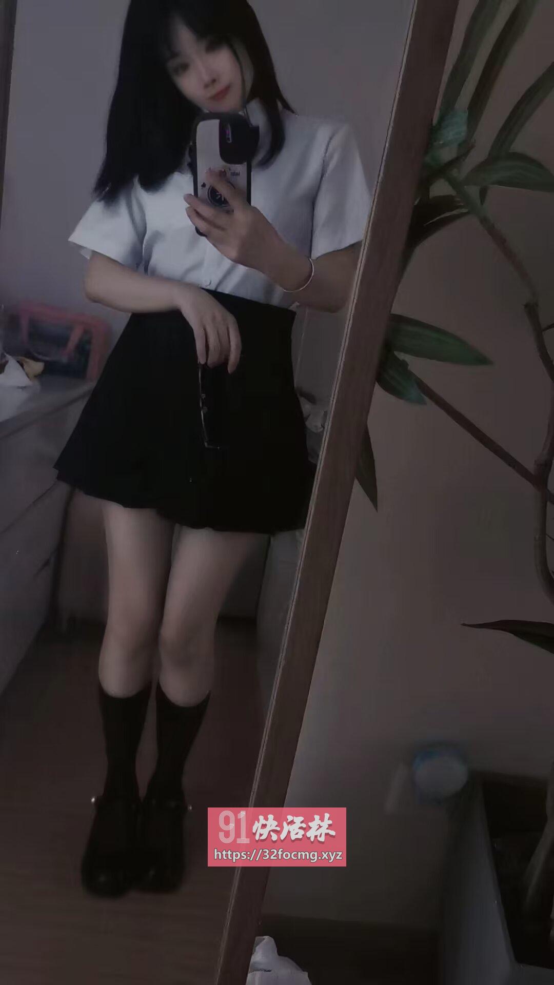 情趣嫩妞萌萌