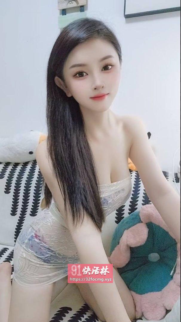 性感丰满粉嫩服务妹子
