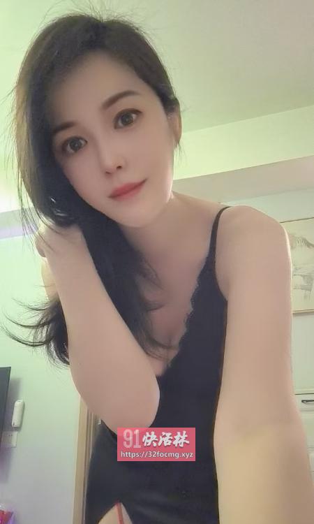 性感御姐妖媚动人