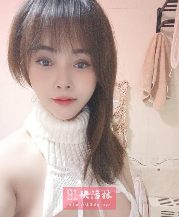 服务风骚轻熟姐姐