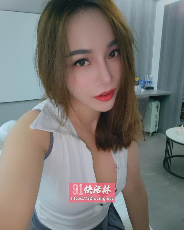 BB粉嫩紧致水很多