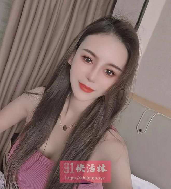 服务体贴周到的妹子
