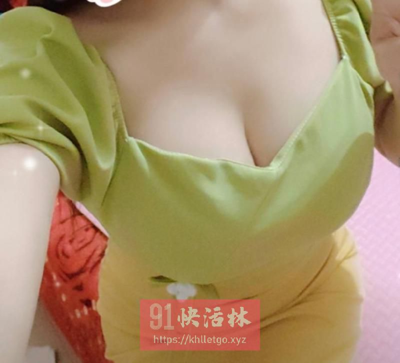 海口巨乳少妇