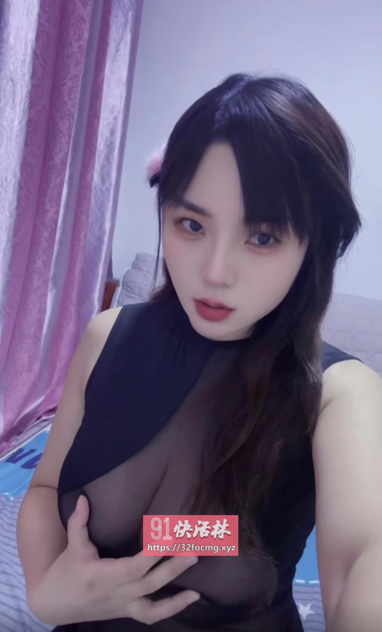 e杯少女爽飞