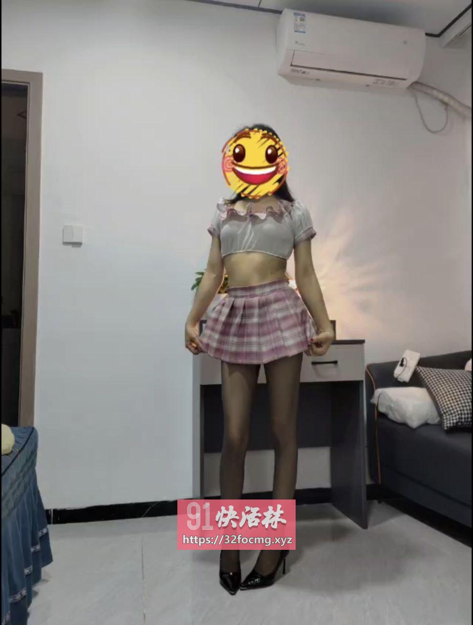 小娥抓龙筋