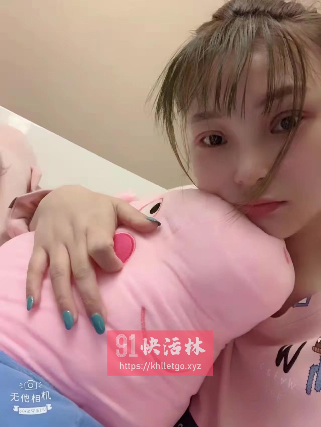银泰90后小骚货