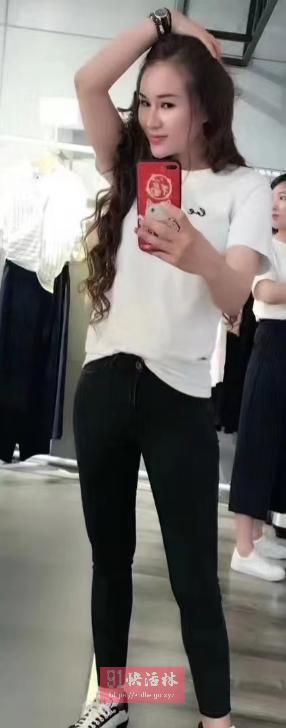 天河舌吻妞妞