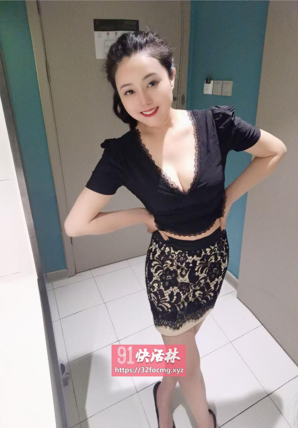 美少妇小艺姐姐